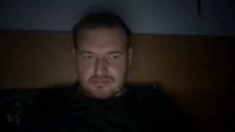 Snapshot of eliot26 chatting on September 21, 9:41 pm e26 online show from September 21, 9:41 pm