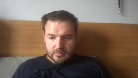 Snapshot of eliot26 chatting on October 3, 12:02 pm e26 online show from October 3, 12:02 pm