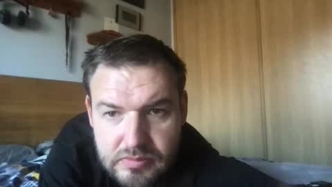 Snapshot of eliot26 chatting on September 28, 4:05 pm e26 online show from September 28, 4:05 pm