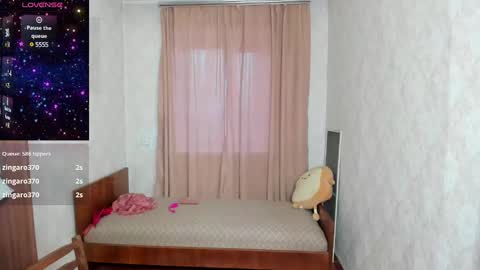 Snapshot of elis_gabbi chatting on March 7, 10:24 am Elis online show from March 7, 10:24 am
