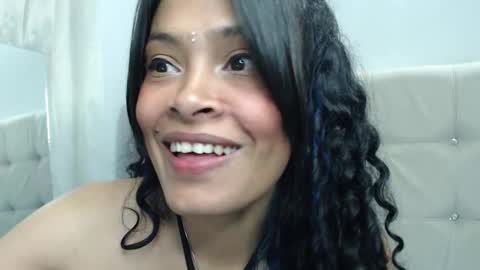 Elisa Diaz online show from December 2, 1:40 am