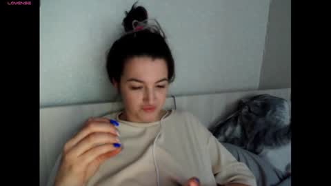 elisa_dove208 online show from November 14, 6:04 am