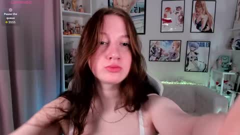 your sweet Lisa online show from April 29, 4:17 am