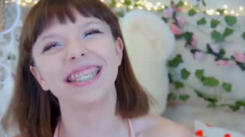 ElisabethDavis online show from June 20, 3:40 pm