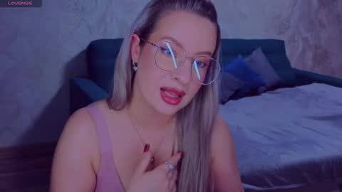 Elisabeth online show from October 23, 9:59 pm