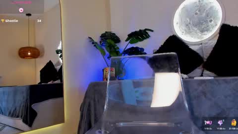 Snapshot of elise_diamond chatting on March 7, 5:29 am Elise diamond online show from March 7, 5:29 am