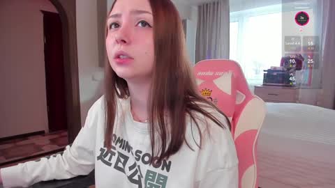 Snapshot of elisejays chatting on January 12, 9:51 am Elise online show from January 12, 9:51 am