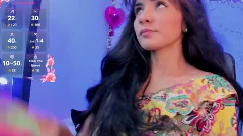 E L I S S A online show from July 21, 2:02 am