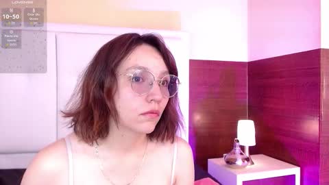 Eliza online show from January 15, 7:22 pm