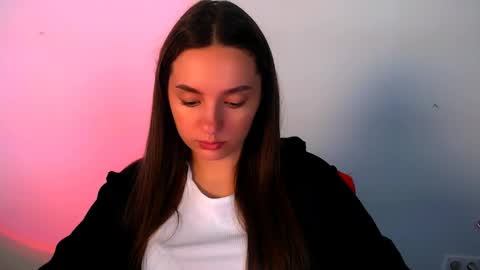 elizsun online show from June 5, 8:09 am