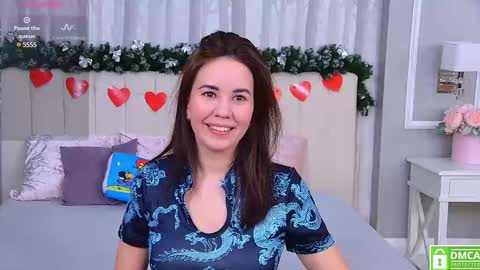 Ella online show from February 26, 4:19 am