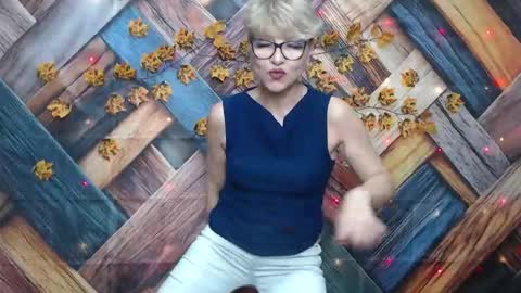 EllaBonito online show from November 26, 6:43 am