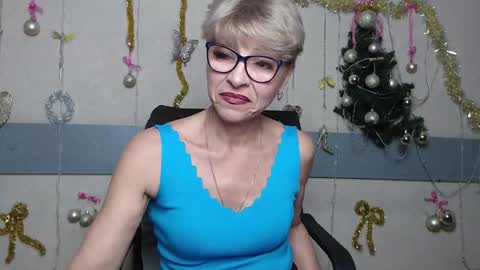 EllaBonito online show from January 9, 6:41 am