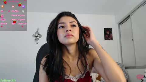 Ella Amoneth online show from June 6, 3:45 am