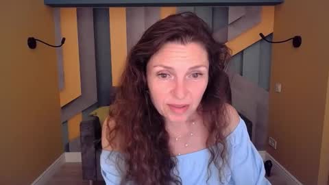 EllaLongs online show from May 26, 11:27 am