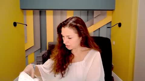 EllaLongs online show from February 23, 12:27 pm