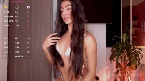 Snapshot of ellamancini chatting on September 16, 12:56 am Ella online show from September 16, 12:56 am