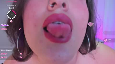 ellarosee_ online show from February 9, 10:54 pm