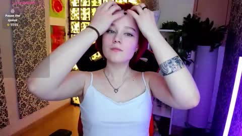 Ellie online show from March 20, 8:41 am