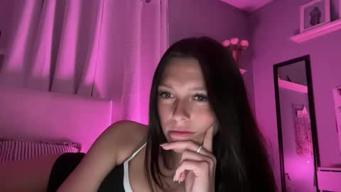 Ellie Harts online show from April 28, 12:08 am