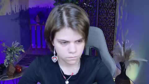 Snapshot of elliemurler chatting on October 7, 9:05 am elliemurler online show from October 7, 9:05 am