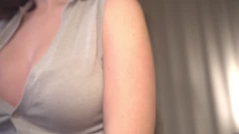 just Emily  online show from January 13, 3:36 pm