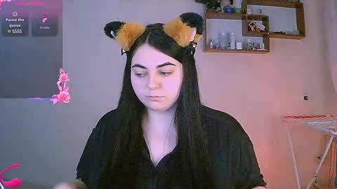 Ellie online show from February 9, 5:22 pm