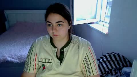 Ellie online show from July 19, 4:15 am