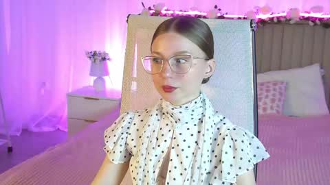 Elli online show from May 7, 6:31 am