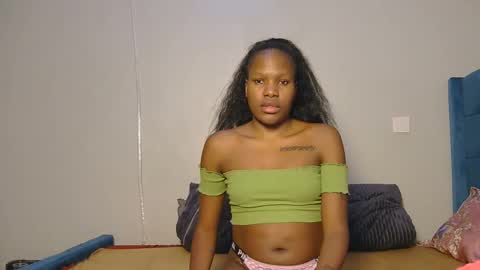 elllanna online show from March 2, 8:32 am