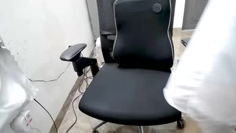 ellsa9x online show from April 1, 8:59 am