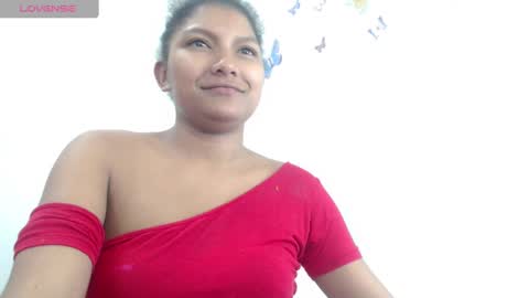 Snapshot of elly_willis chatting on March 3, 11:56 pm Elly online show from March 3, 11:56 pm