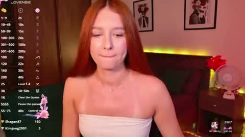 EllyPeach online show from June 12, 2:38 pm