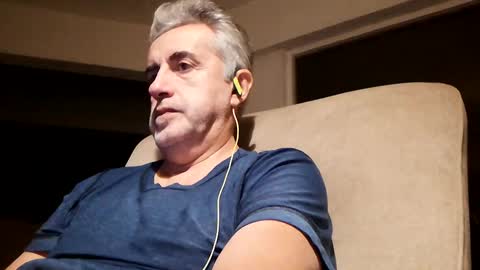 fer online show from January 21, 8:52 am