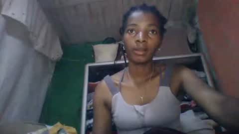 elodynarcisse online show from November 28, 4:03 pm