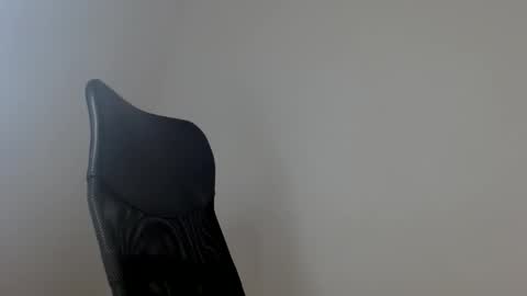 elosocazador online show from December 22, 12:34 pm