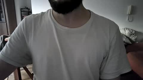 elriclust online show from February 5, 10:46 pm