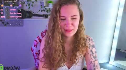 Elsie online show from November 12, 1:52 am