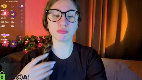 Elsie online show from March 16, 1:20 am