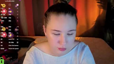 Elsie online show from March 21, 1:22 am