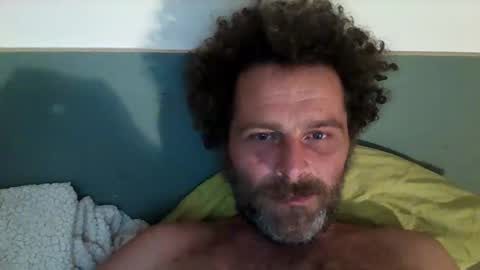 elyjahoye online show from November 26, 9:33 pm