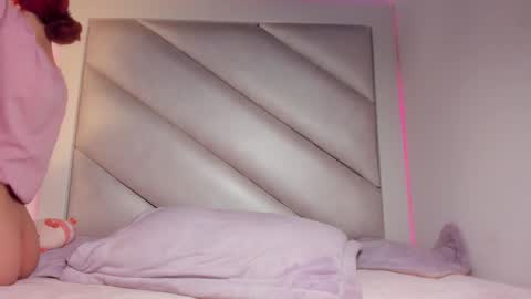 ema y cami online show from February 23, 1:57 pm