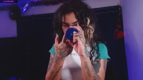 ema_ploxx online show from March 20, 3:33 am