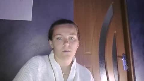 emanuel_berta online show from June 10, 8:40 pm