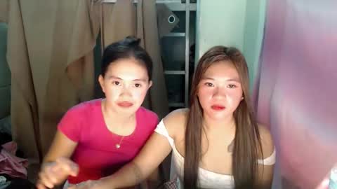 emerald_fuck123 online show from February 25, 9:13 am