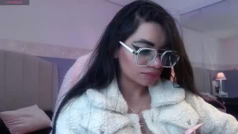 Danna online show from December 23, 4:18 am