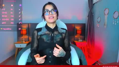 Esmeralda online show from March 3, 4:47 pm