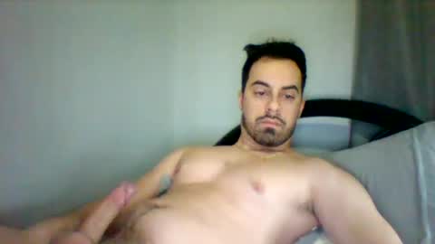 Snapshot of emgee88 chatting on January 11, 9:04 pm emgee88 online show from January 11, 9:04 pm