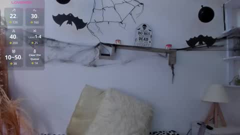 Snapshot of emi_carter chatting on October 20, 9:20 pm emi_carter online show from October 20, 9:20 pm