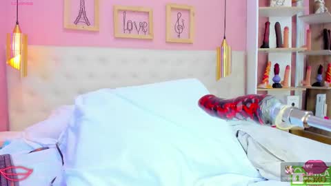 Emily Sarai online show from March 27, 7:59 pm